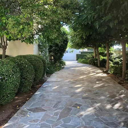 Bord De Avec Piscine Privee * ポルティシオ